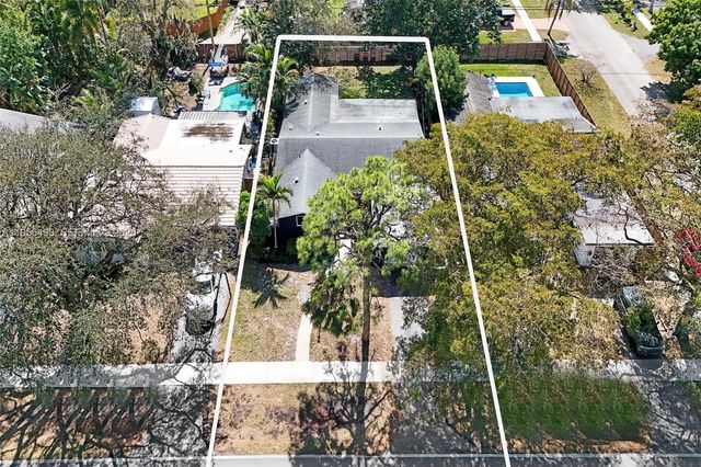 3816 W Park Rd, Hollywood, FL 33021