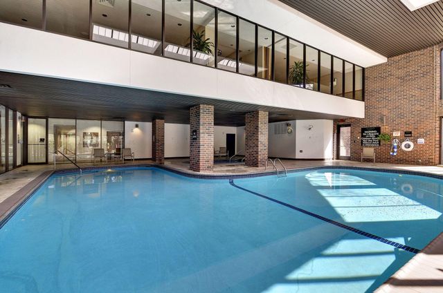 1235 Yale Place 1505, Minneapolis, MN 55403