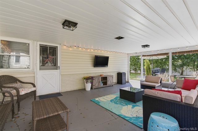 45 Amherst Drive, Massapequa, NY 11758