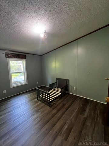 351 Center Street, Algonac, MI 48001