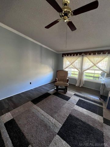 351 Center Street, Algonac, MI 48001