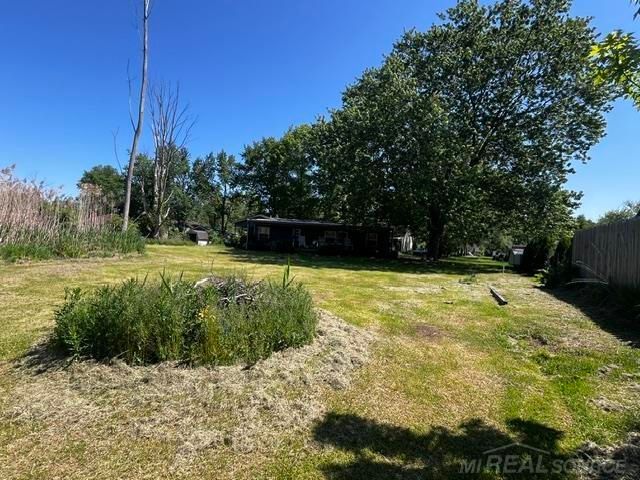 351 Center Street, Algonac, MI 48001