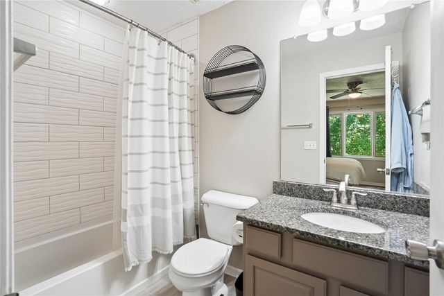 2811 SE 22nd Street 820, Des Moines, IA 50320