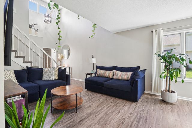 2811 SE 22nd Street 820, Des Moines, IA 50320