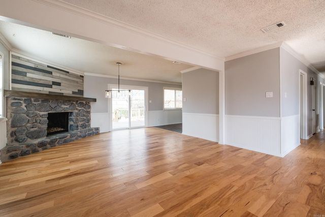 3210 ROCKY Court, Little Rock, AR 72227