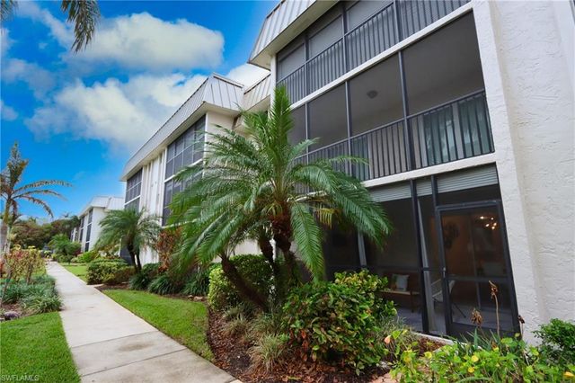 788 Park Shore DR E14, Naples, FL 34103