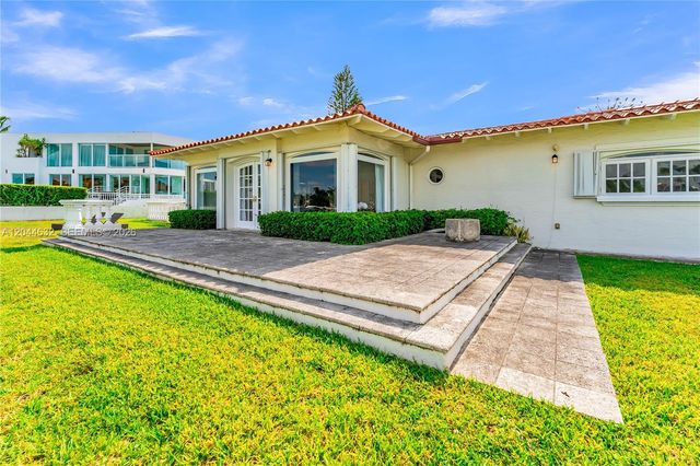 7500 W Treasure Dr, North Bay Village, FL 33141