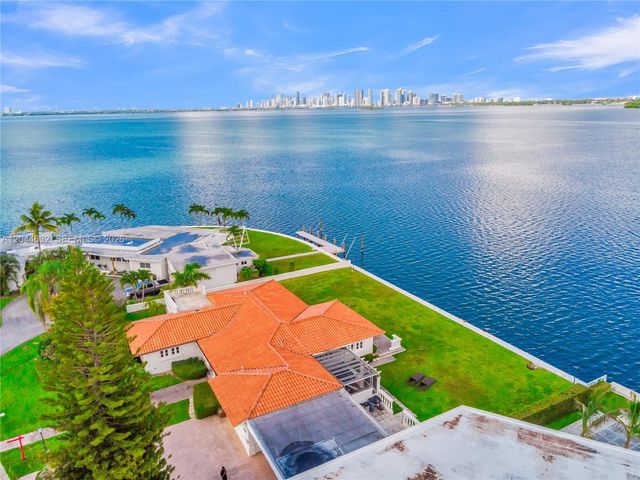 7500 W Treasure Dr, North Bay Village, FL 33141