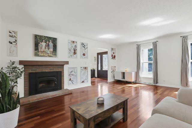 306 Beechwood Drive, Granville, OH 43023
