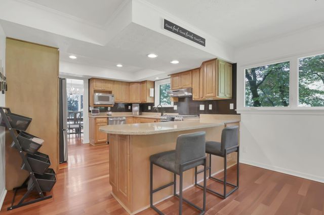 306 Beechwood Drive, Granville, OH 43023