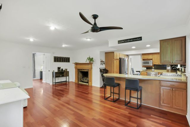 306 Beechwood Drive, Granville, OH 43023