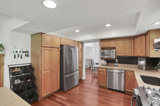 306 Beechwood Drive, Granville, OH 43023