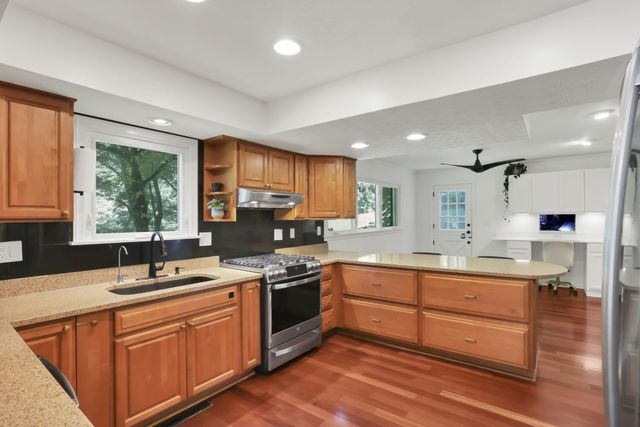 306 Beechwood Drive, Granville, OH 43023