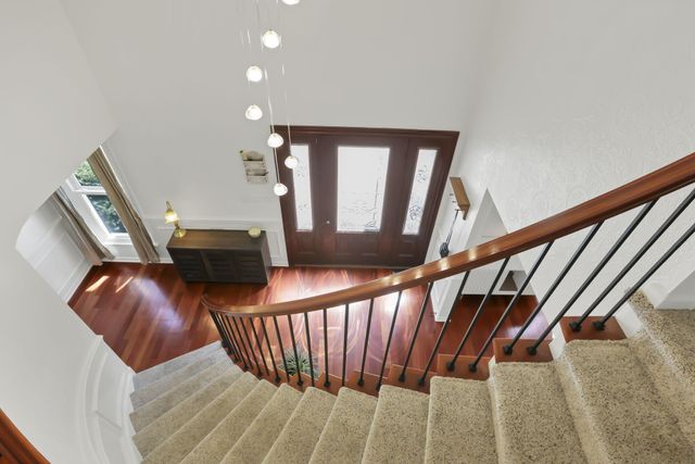 306 Beechwood Drive, Granville, OH 43023