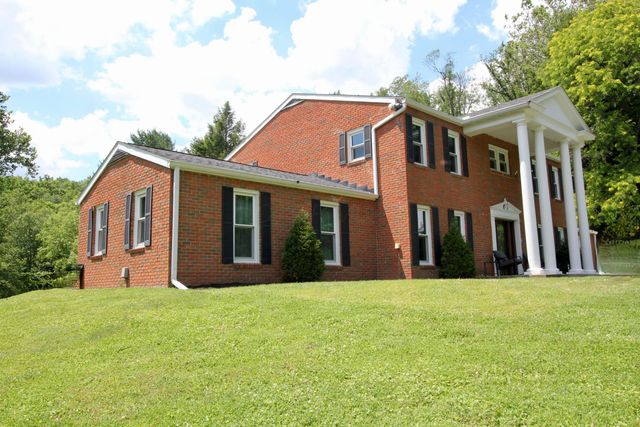 306 Beechwood Drive, Granville, OH 43023