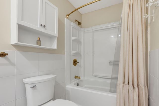 306 Beechwood Drive, Granville, OH 43023