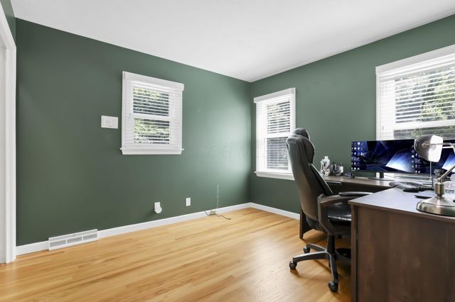 306 Beechwood Drive, Granville, OH 43023