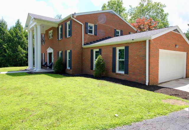 306 Beechwood Drive, Granville, OH 43023