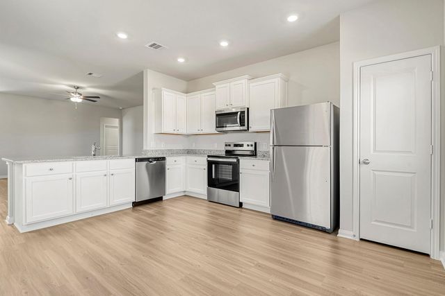 8318 Sunberry Shadow Drive, Houston, TX 77016