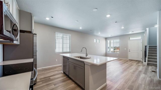 22423 E 46th Avenue, Aurora, CO 80019