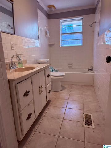 1877 OLD SYLACAUGA HIGHWAY, Sylacauga, AL 35150