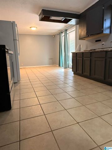 1877 OLD SYLACAUGA HIGHWAY, Sylacauga, AL 35150