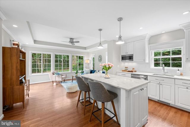 5608 NEWINGTON RD, Bethesda, MD 20816