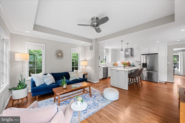 5608 NEWINGTON RD, Bethesda, MD 20816