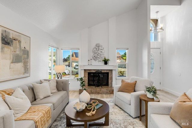 731 Newport Way, Vallejo, CA 94589