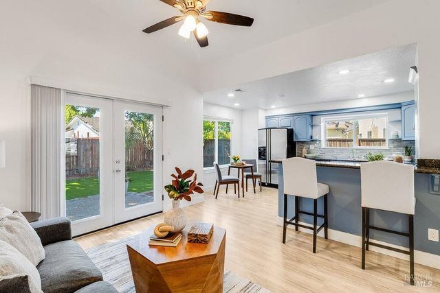 731 Newport Way, Vallejo, CA 94589