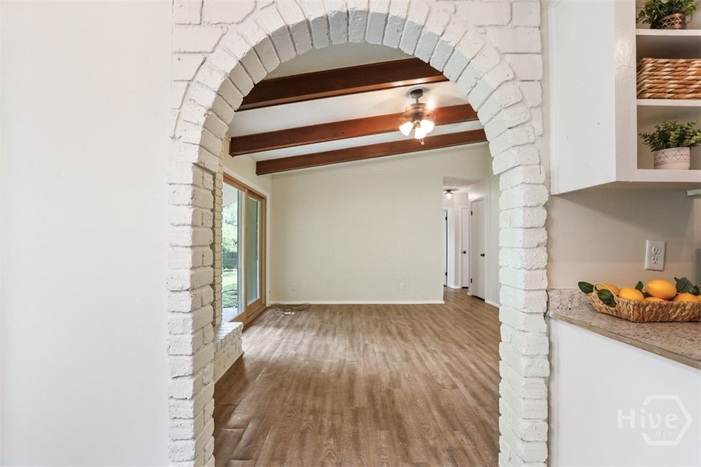 Image 7 of property listing at 13010 Largo Drive, Savannah, GA 31419