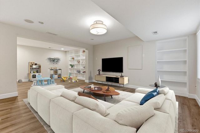 2531 N Xenia Street, Denver, CO 80238