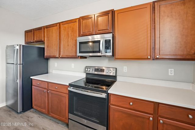 3252 CANYON FALLS Drive, Green Cove Springs, FL 32043