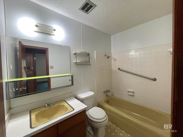 31520 Stagecoach Road, Spanish Fort, AL 36527