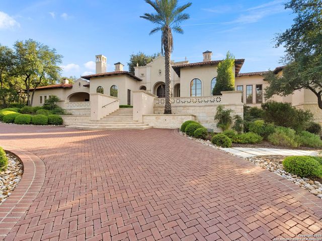 15 Paseo Valencia, San Antonio, TX 78257