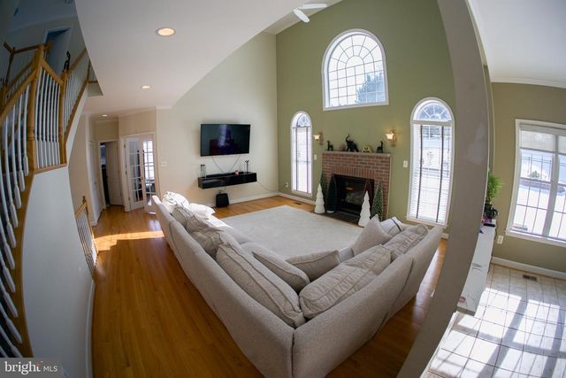 1687 VILLAGE GREEN DR, Woodbine, MD 21797