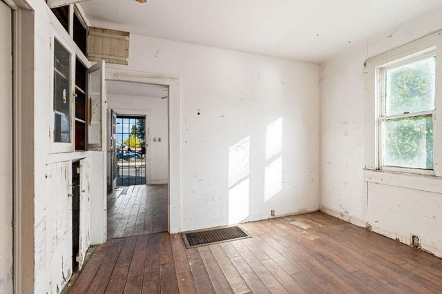 208 Bullard Avenue, Clovis, CA 93612