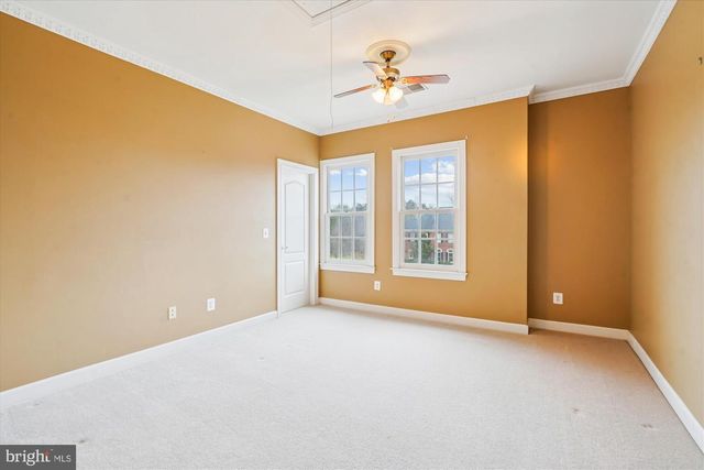 11046 HEATHLAND DR, Oakton, VA 22124