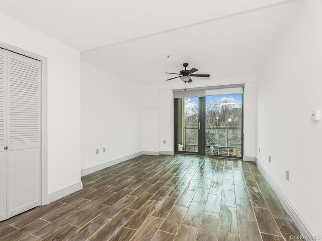 701 Ridge Hill Boulevard 1D, Yonkers, NY 10710