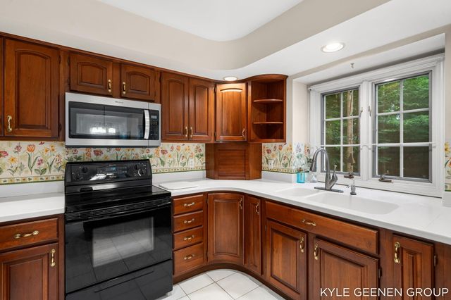 13469 Redbird Lane, Grand Haven Twp, MI 49417