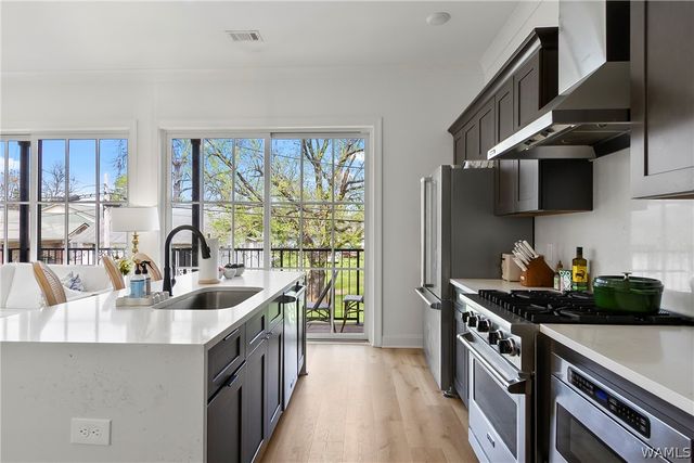 1407 8th Street, Tuscaloosa, AL 35401