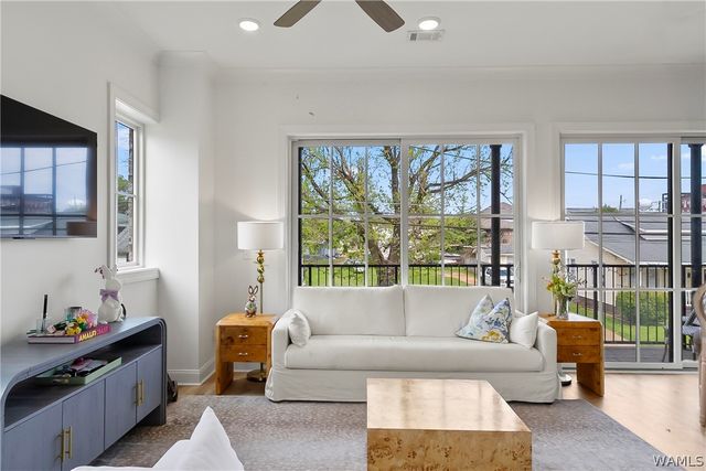 1407 8th Street, Tuscaloosa, AL 35401