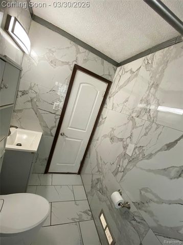 18247 Harman Street, Melvindale, MI 48122