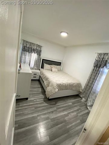 18247 Harman Street, Melvindale, MI 48122