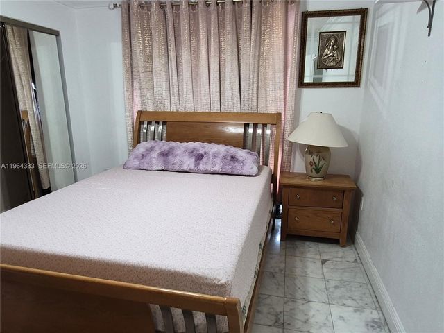 11800 SW 18th St 529-4, Miami, FL 33175
