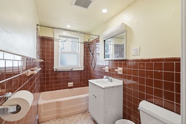 85-87 Wolcott St, Malden, MA 02148