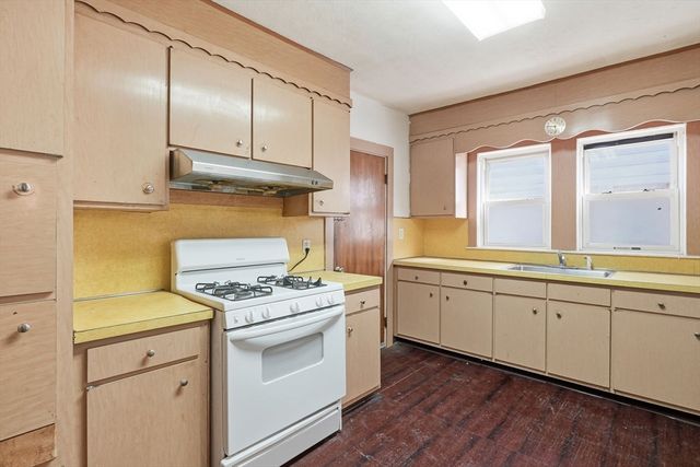 85-87 Wolcott St, Malden, MA 02148