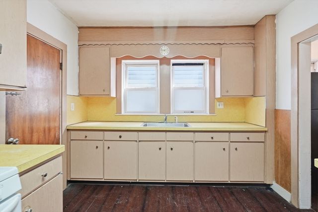 85-87 Wolcott St, Malden, MA 02148