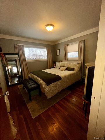 15854 Englewood Avenue, Allen Park, MI 48101