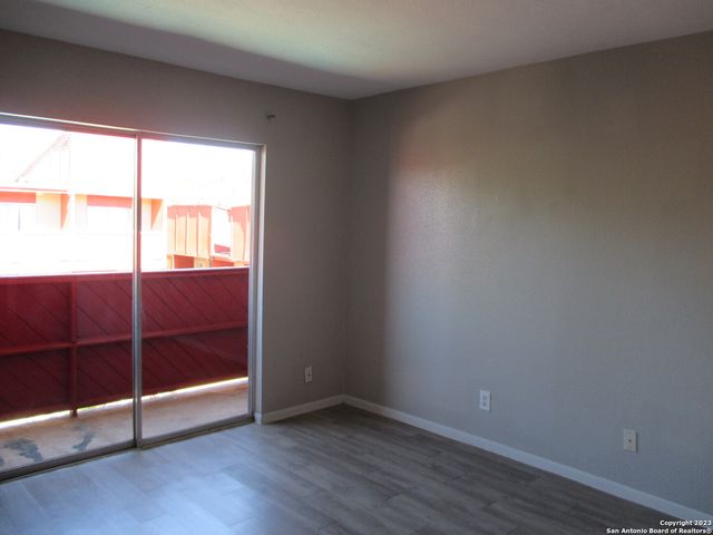 3243 Nacogdoches Rd Apt 1306, San Antonio, TX 78217